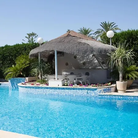 Holiday home Private With Swimming Pool *
