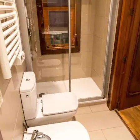 Private With Swimming Pool *