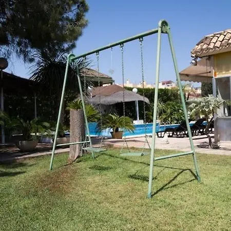 Private With Swimming Pool Holiday home